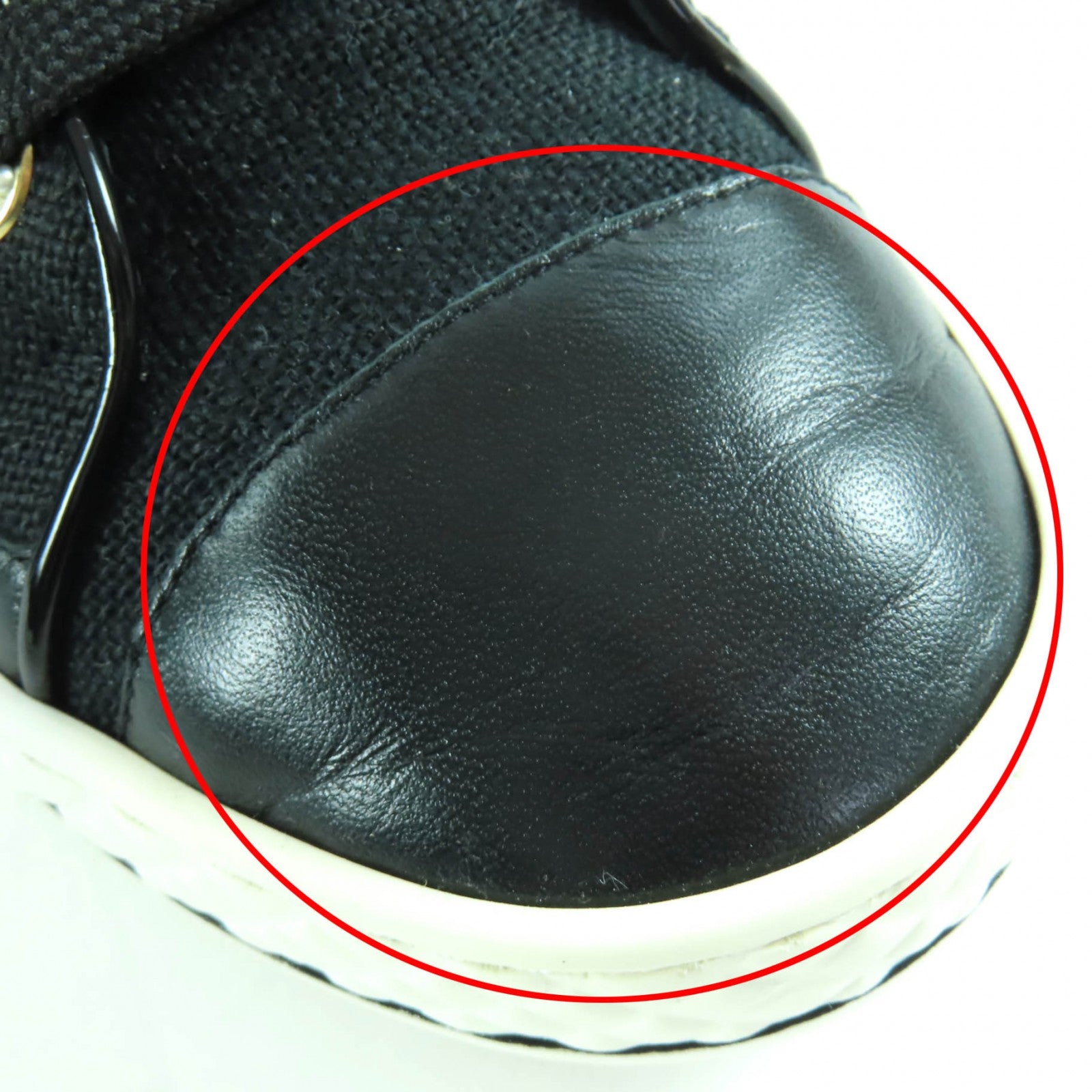 CHANEL ハイカットスニーカー