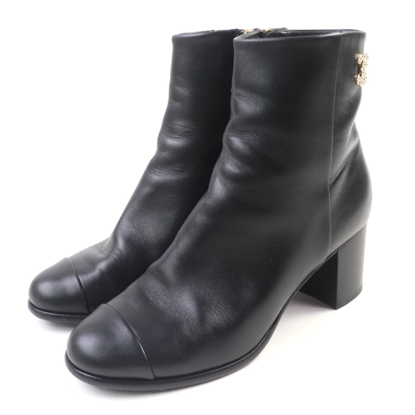 CHANEL ショートブーツ