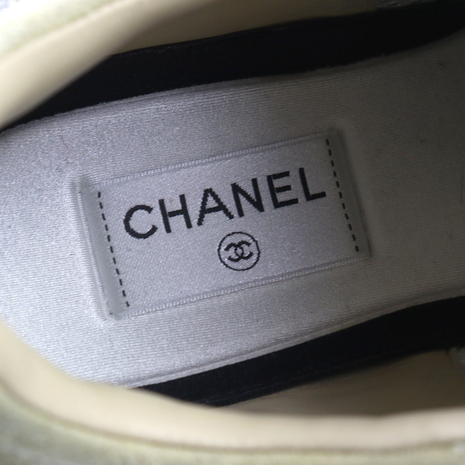 CHANEL ローカットスニーカー