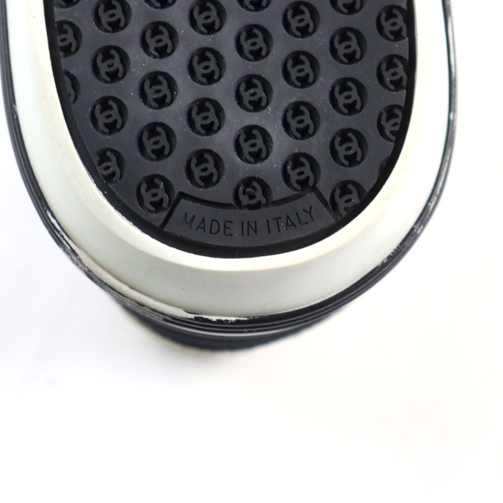 CHANEL ローカットスニーカー