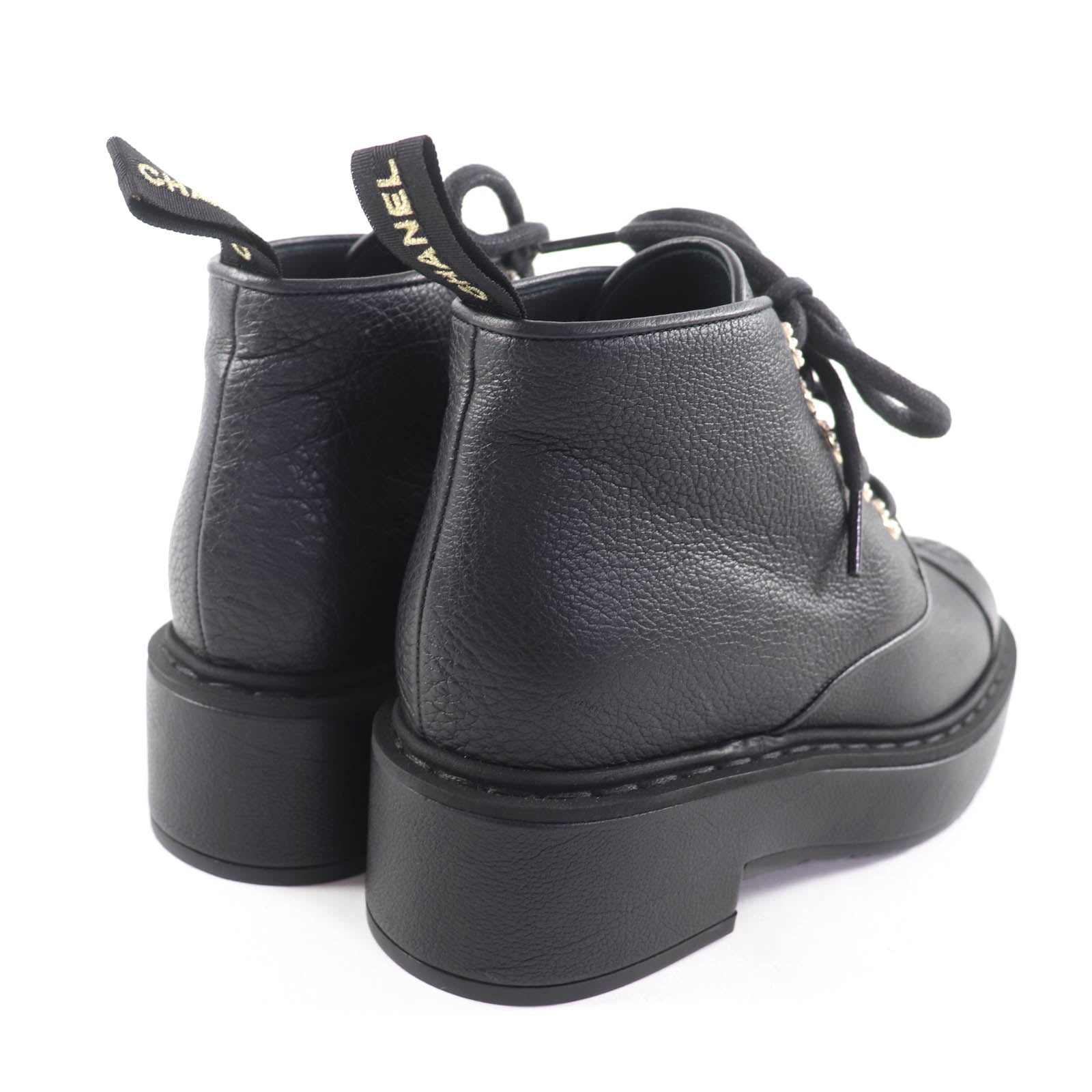 CHANEL ショートブーツ