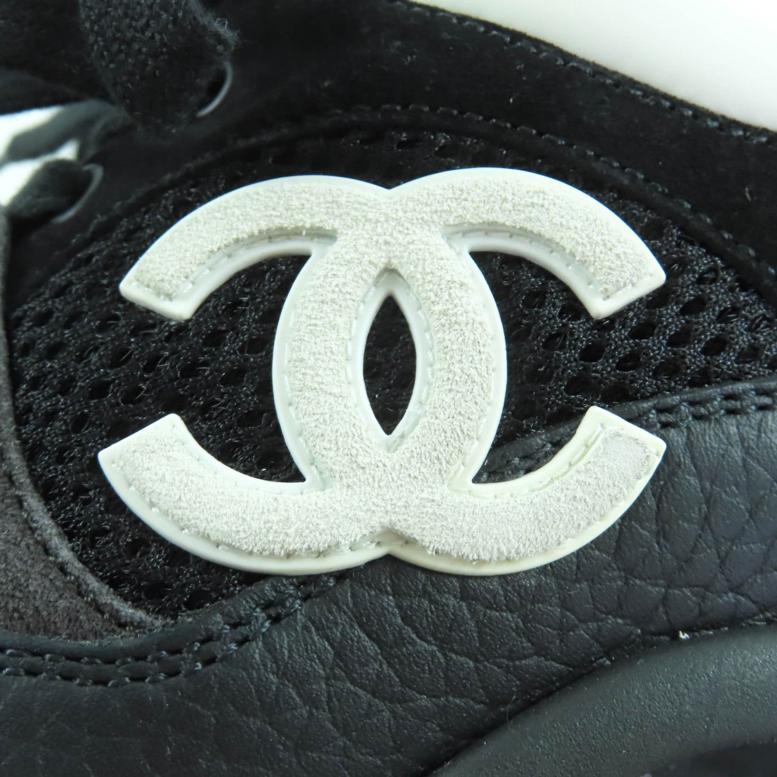 CHANEL スニーカー