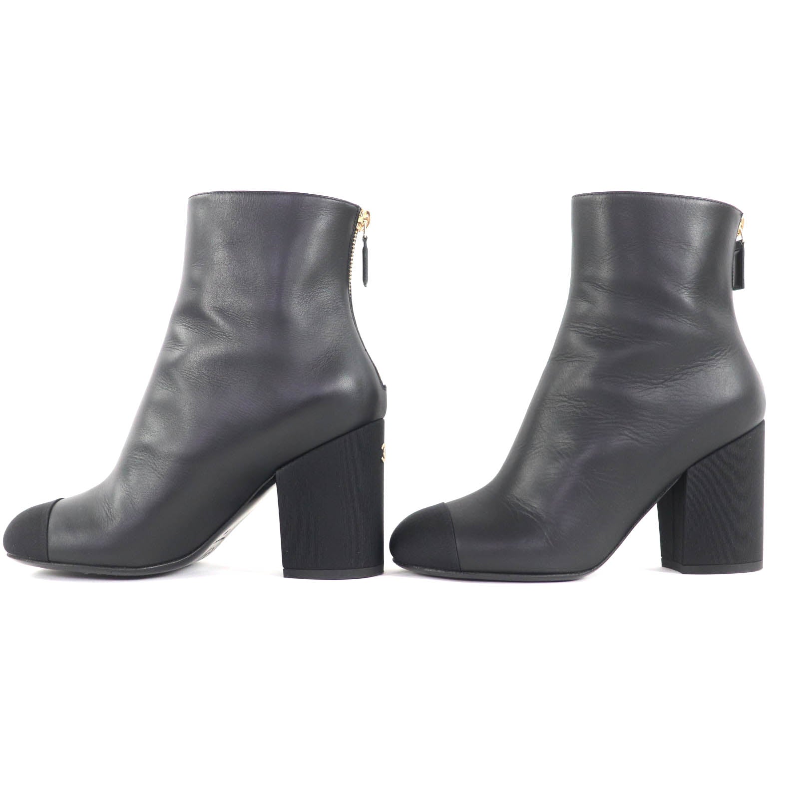 CHANEL アンクルブーツ