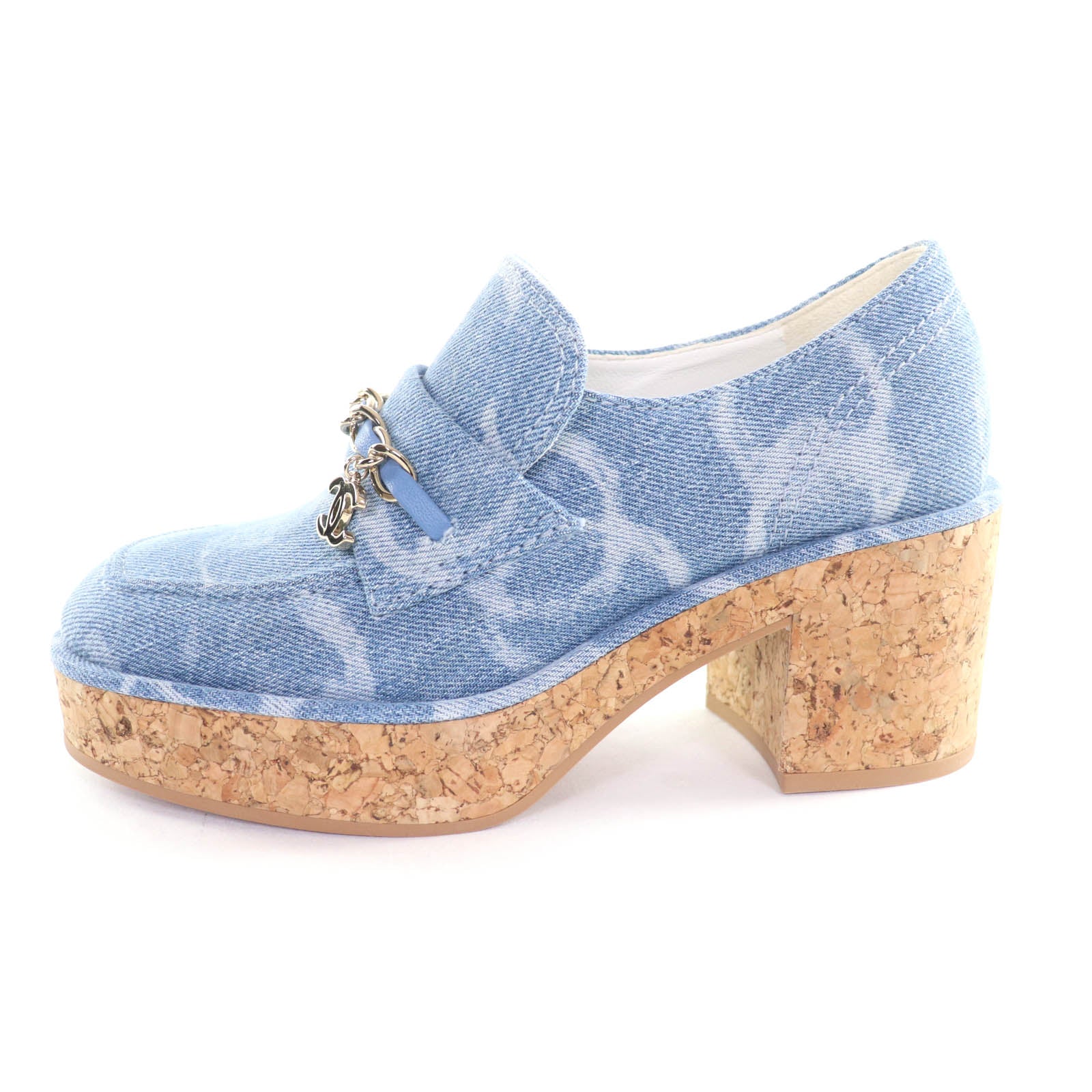 CHANEL ローファー