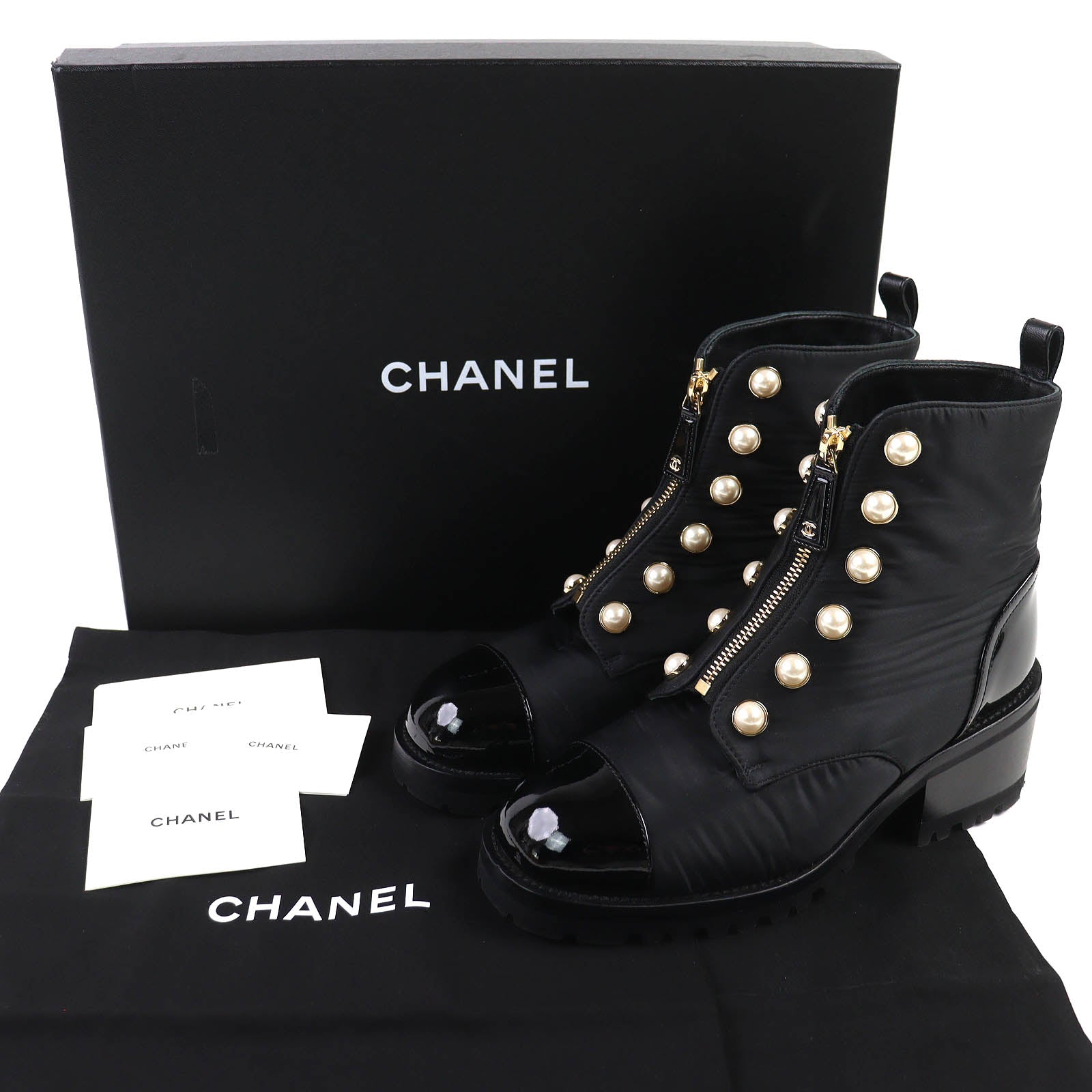 CHANEL ショートブーツ