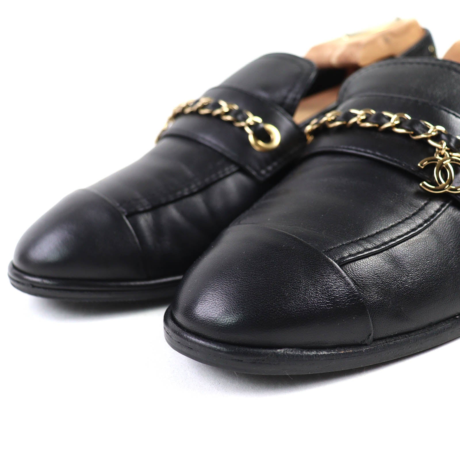 CHANEL ローファー