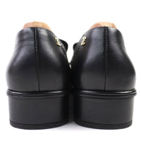 CHANEL ローファー