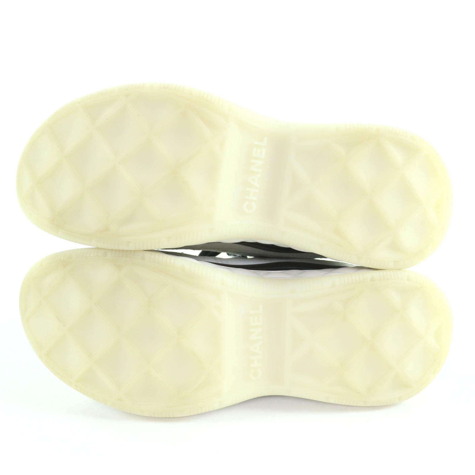 CHANEL ローカットスニーカー