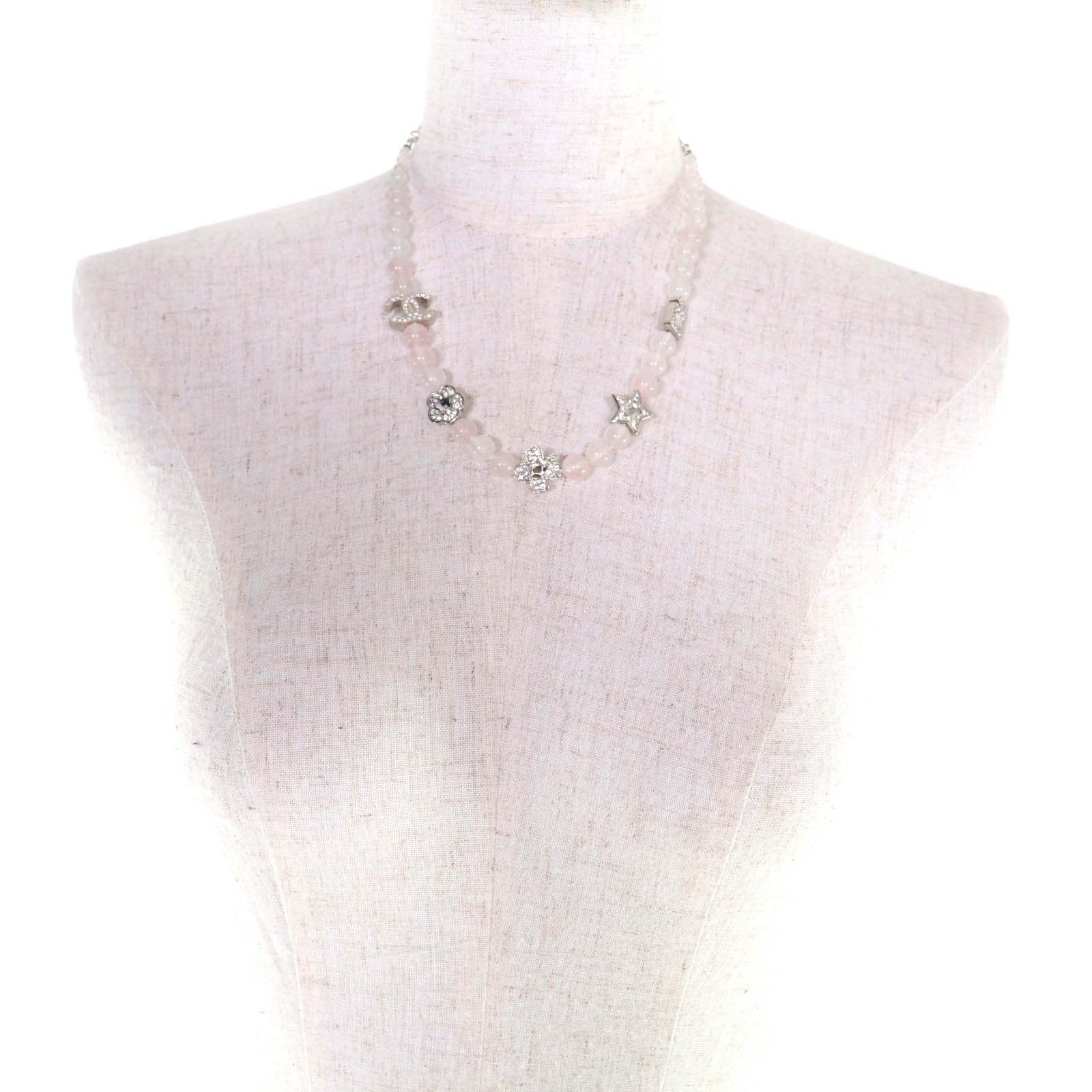 CHANEL white CC logo crystal women's accessory / シャネル レディース ホワイト CCロゴ クリスタル アクセサリー