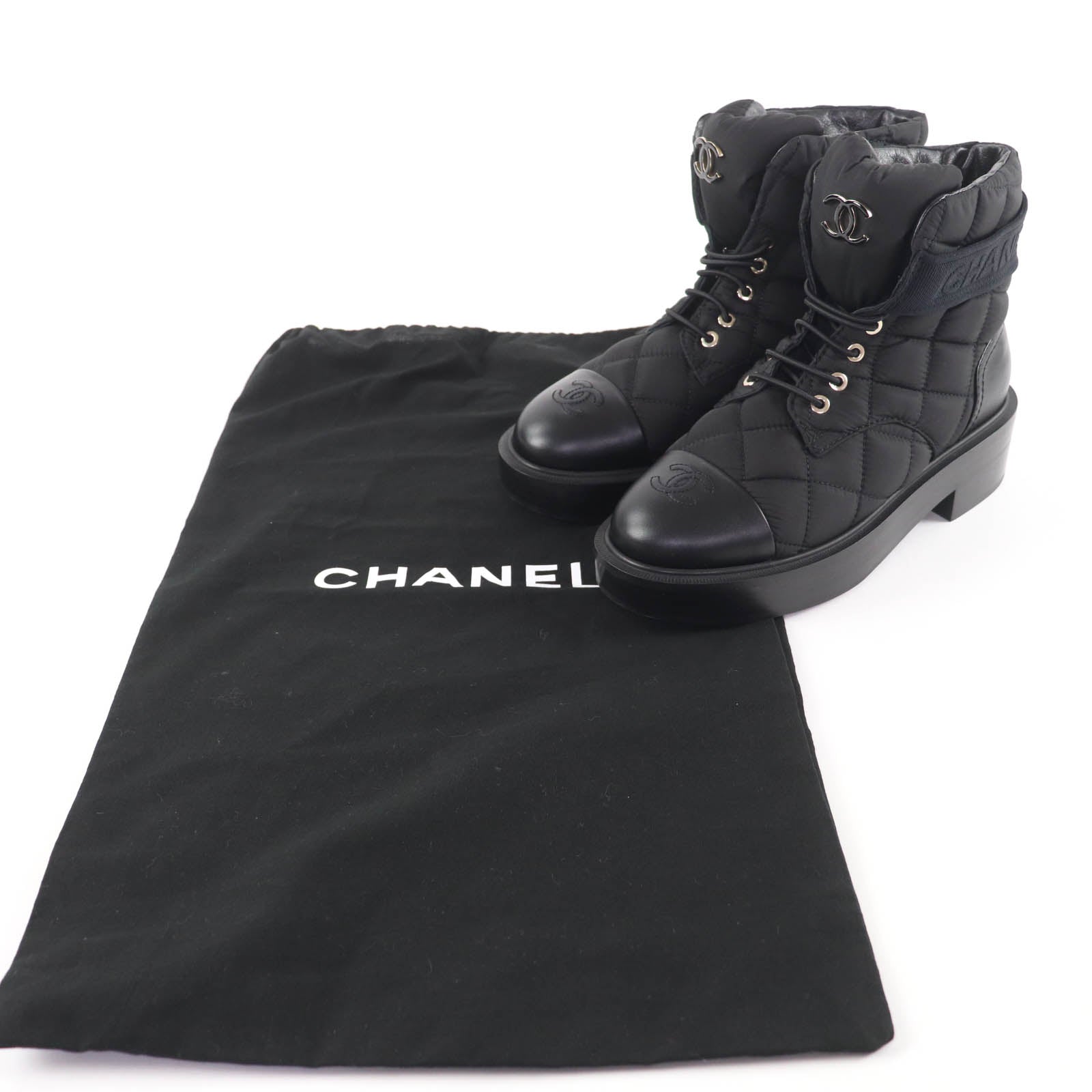 CHANEL ショートブーツ