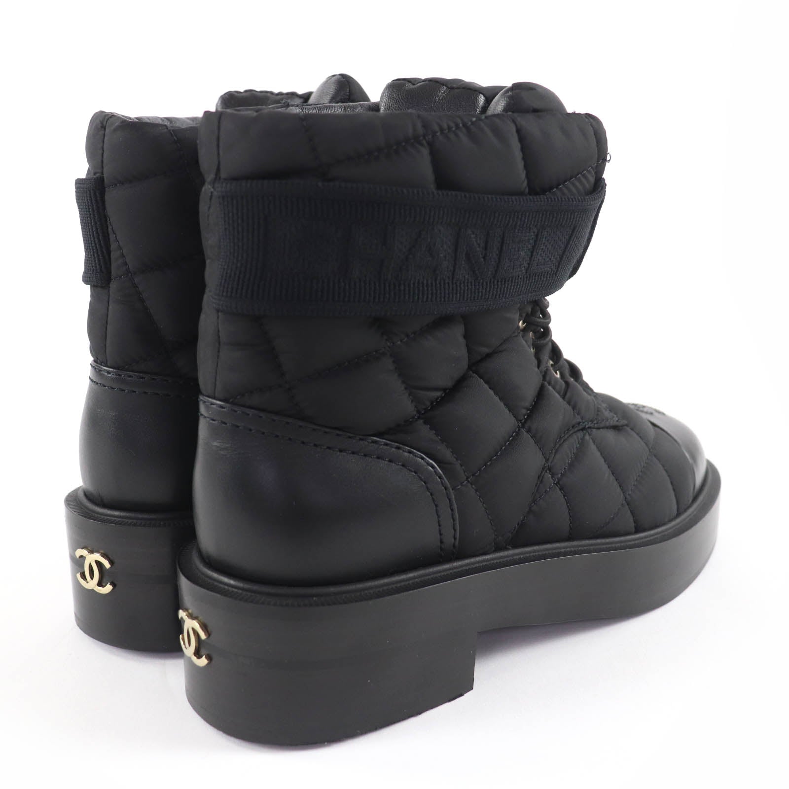 CHANEL ショートブーツ