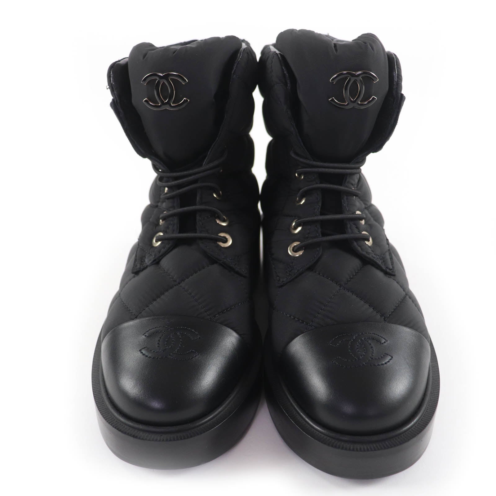 CHANEL ショートブーツ