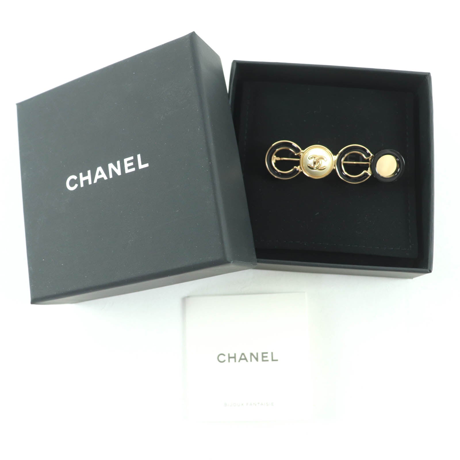 CHANEL black CC logo pearl women's accessory / シャネル レディース ブラック CCロゴ パール アクセサリー