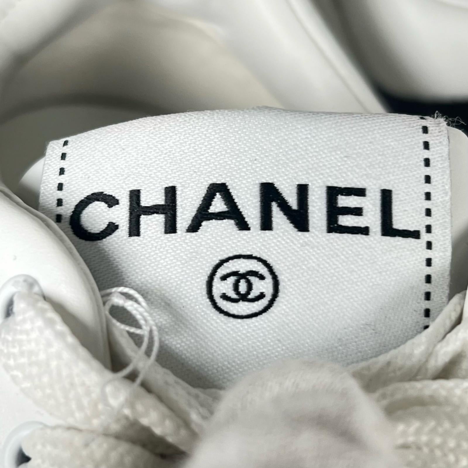 CHANEL スニーカー