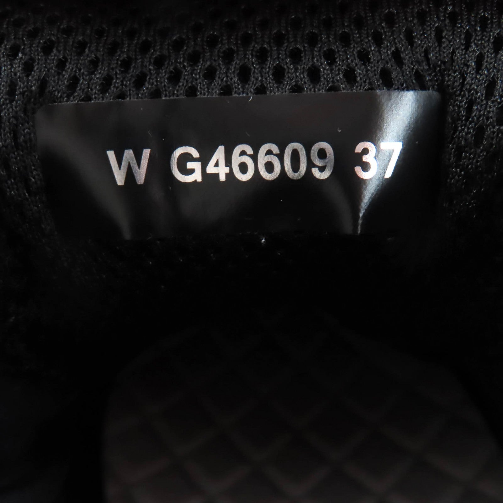 CHANEL ローカットスニーカー