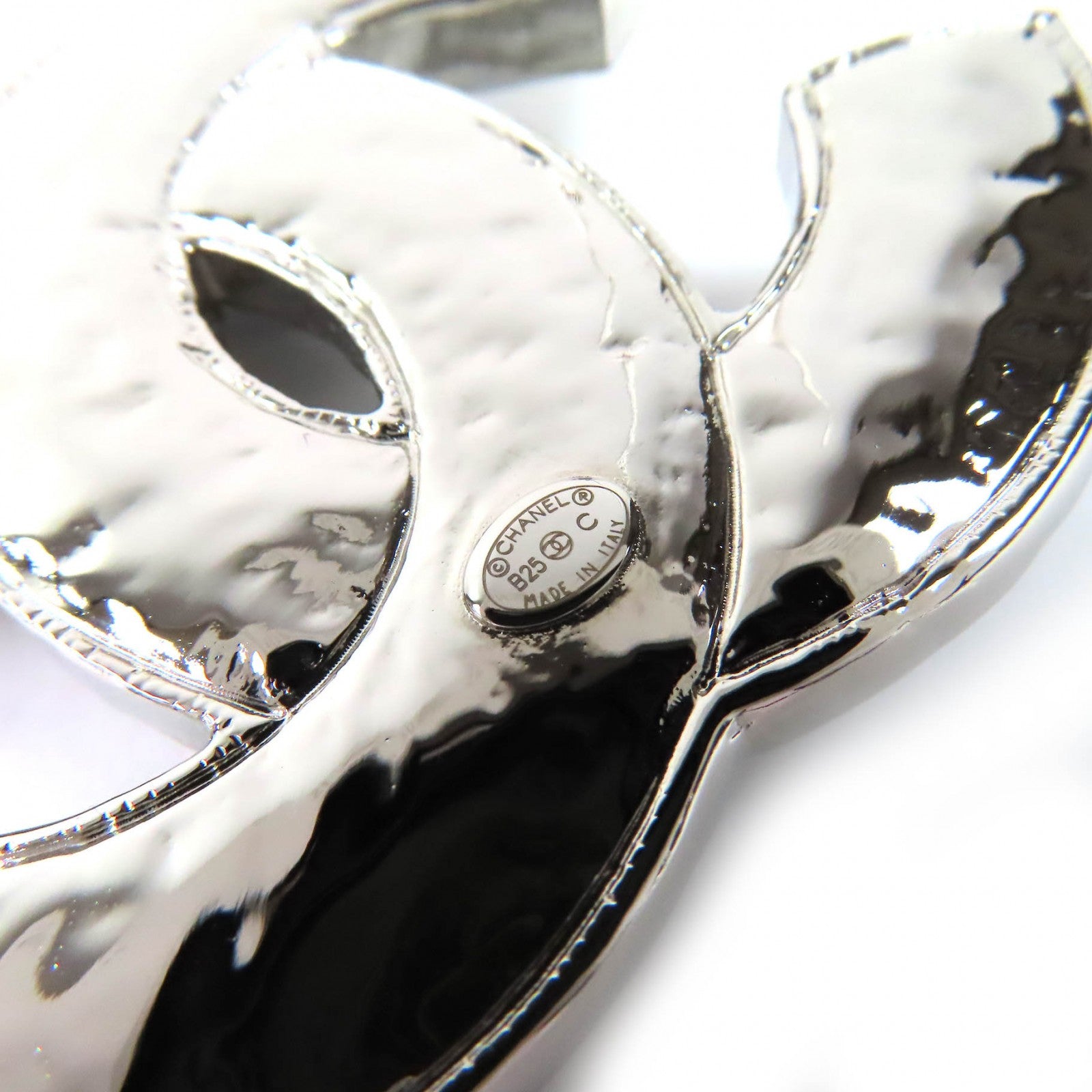 CHANEL silver CC logo women's accessory / シャネル レディース シルバー CCロゴ アクセサリー