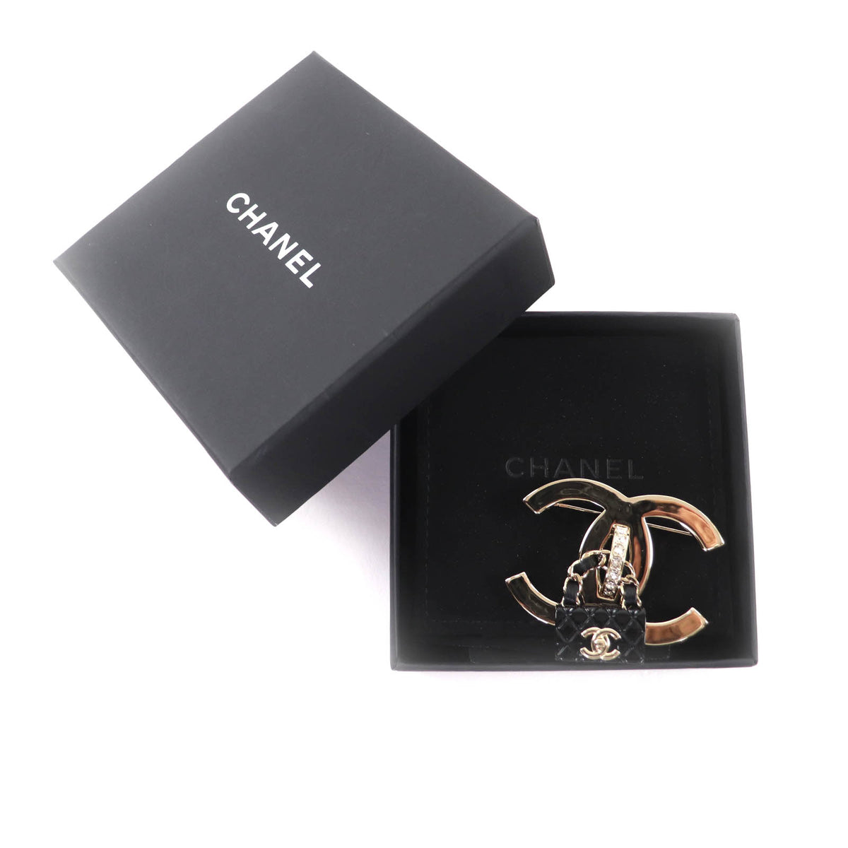 CHANEL ブローチ