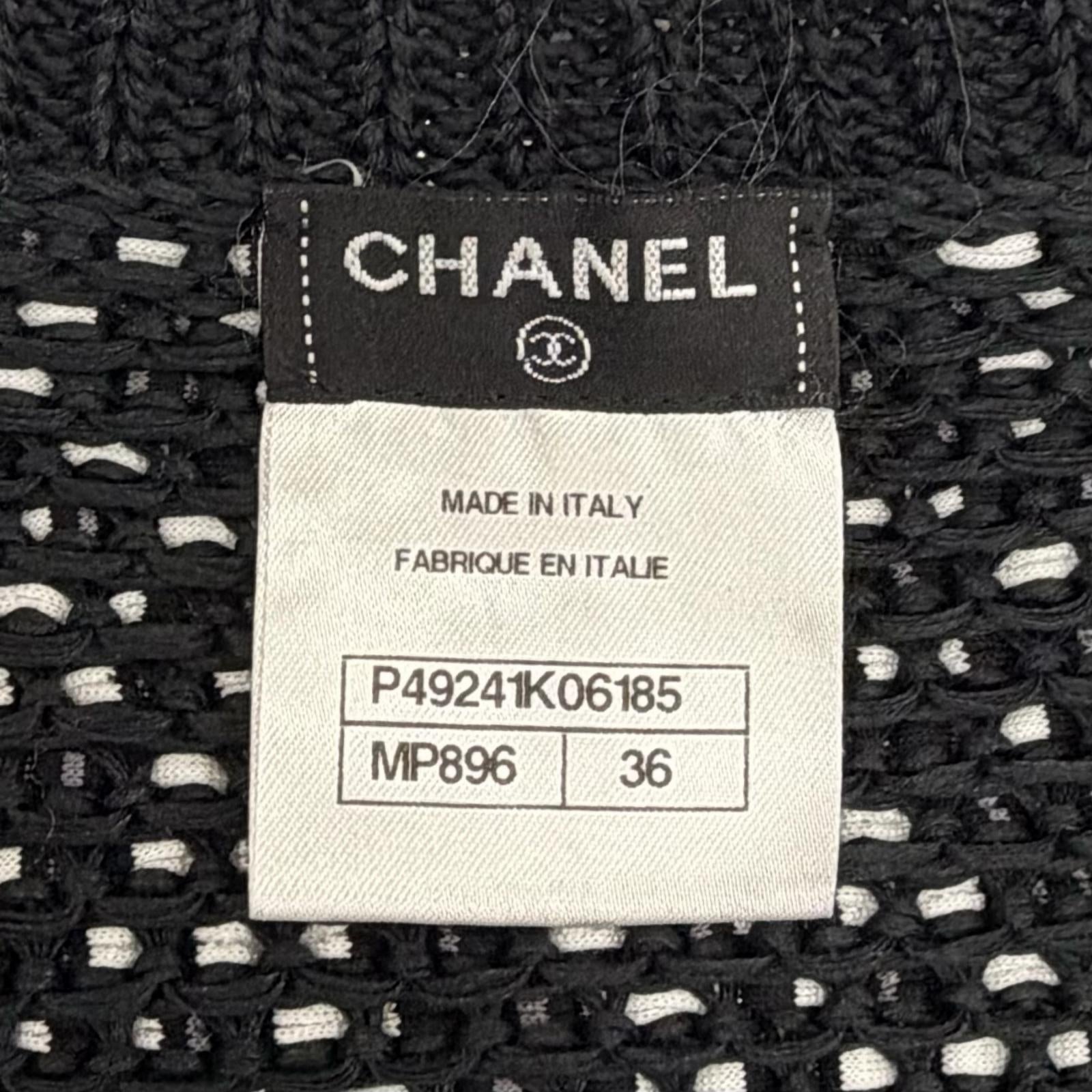 CHANEL カーディガン