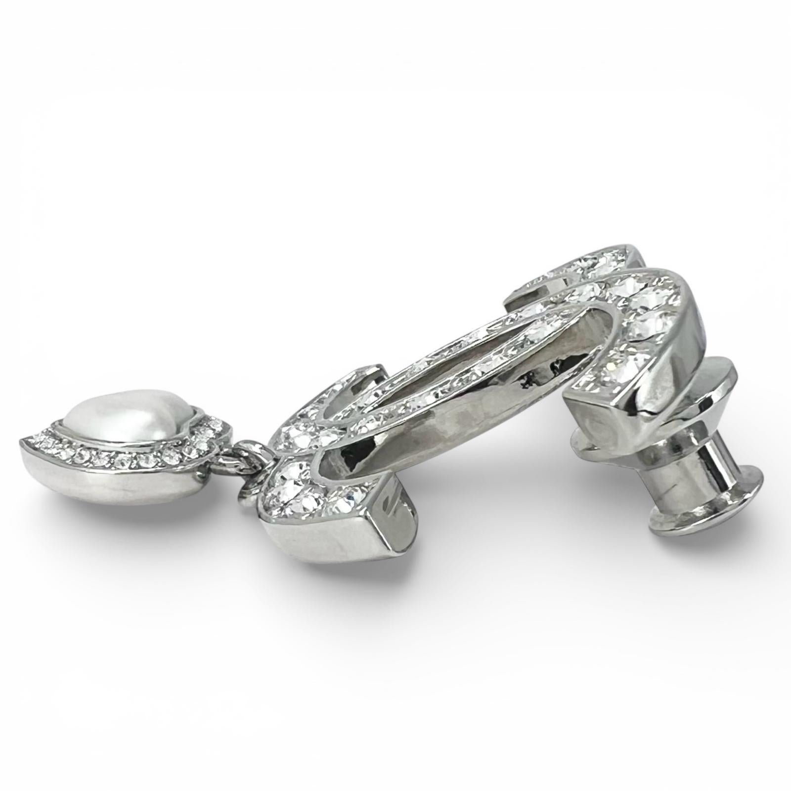 CHANEL silver CC logo crystal women's accessory / シャネル レディース シルバー CCロゴ クリスタル アクセサリー