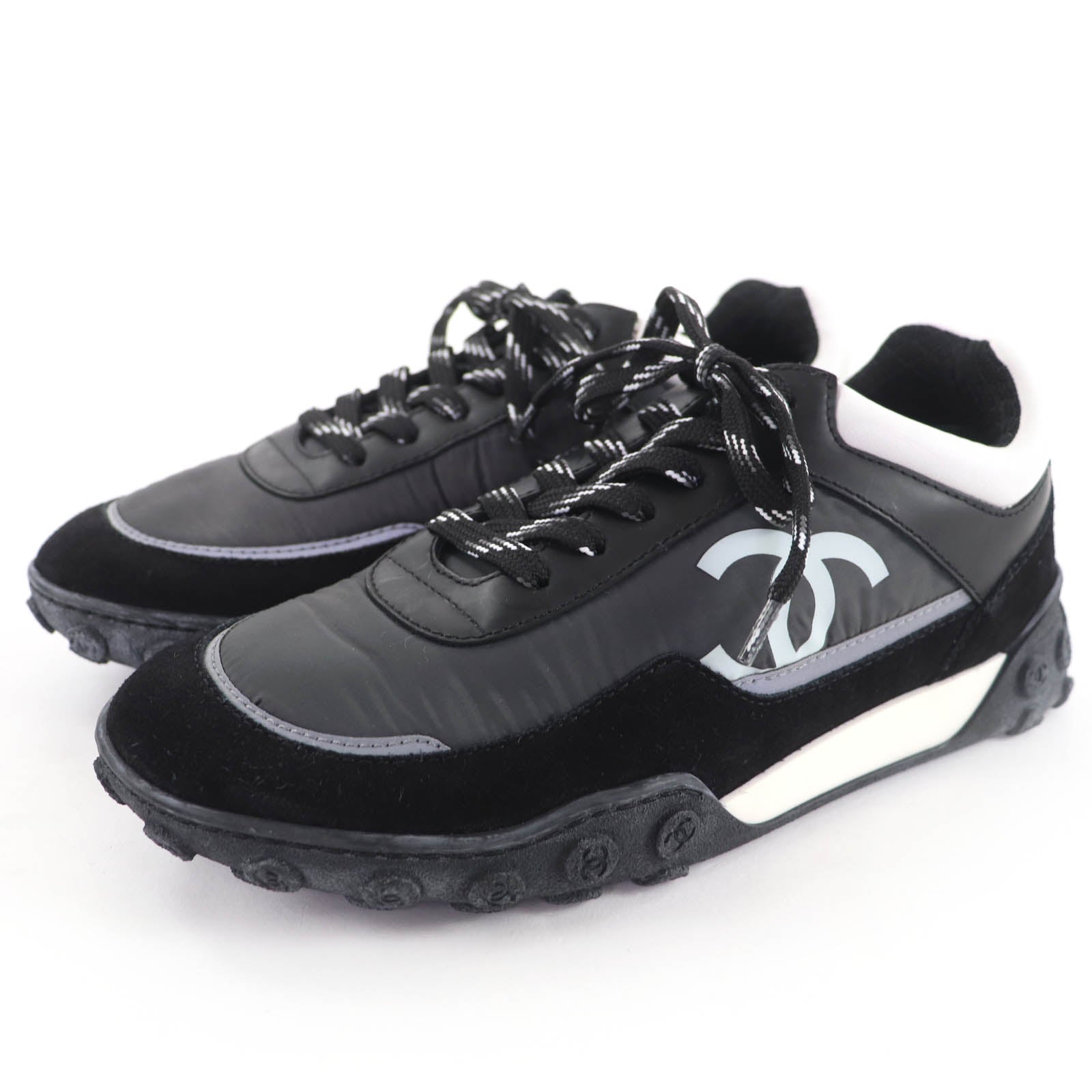 CHANEL ローカットスニーカー