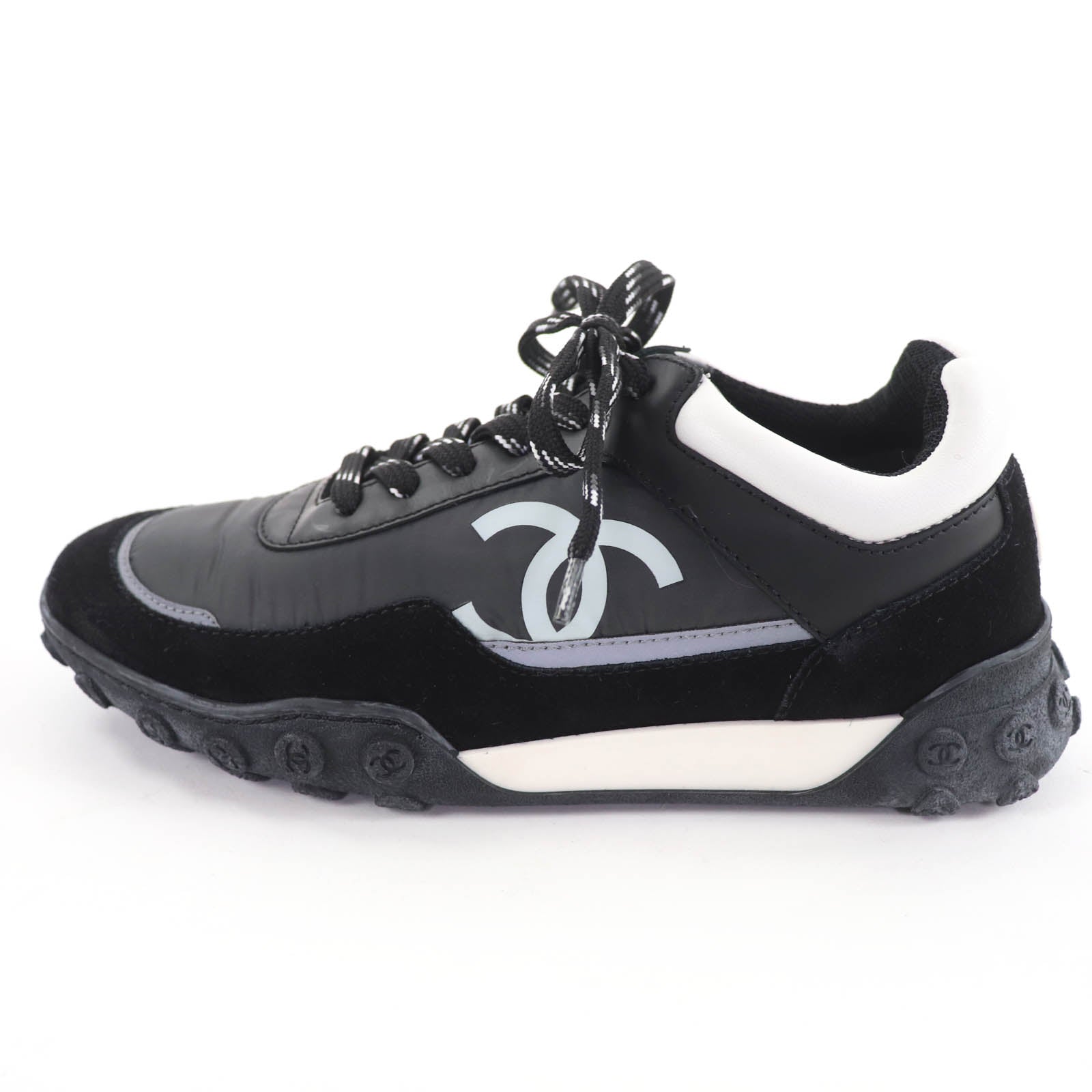 CHANEL ローカットスニーカー