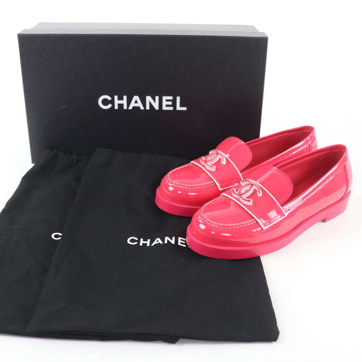 CHANEL ローファー