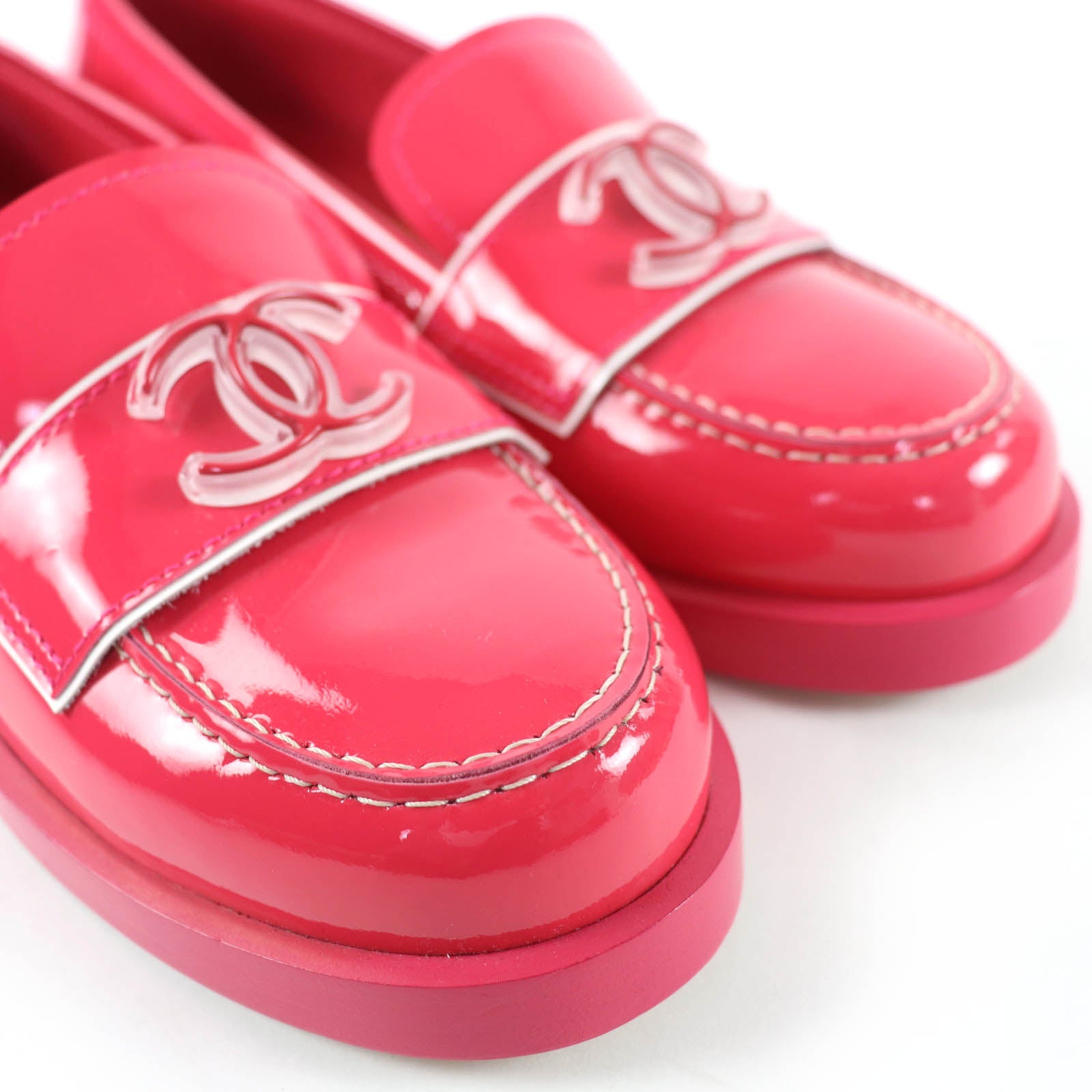 CHANEL ローファー