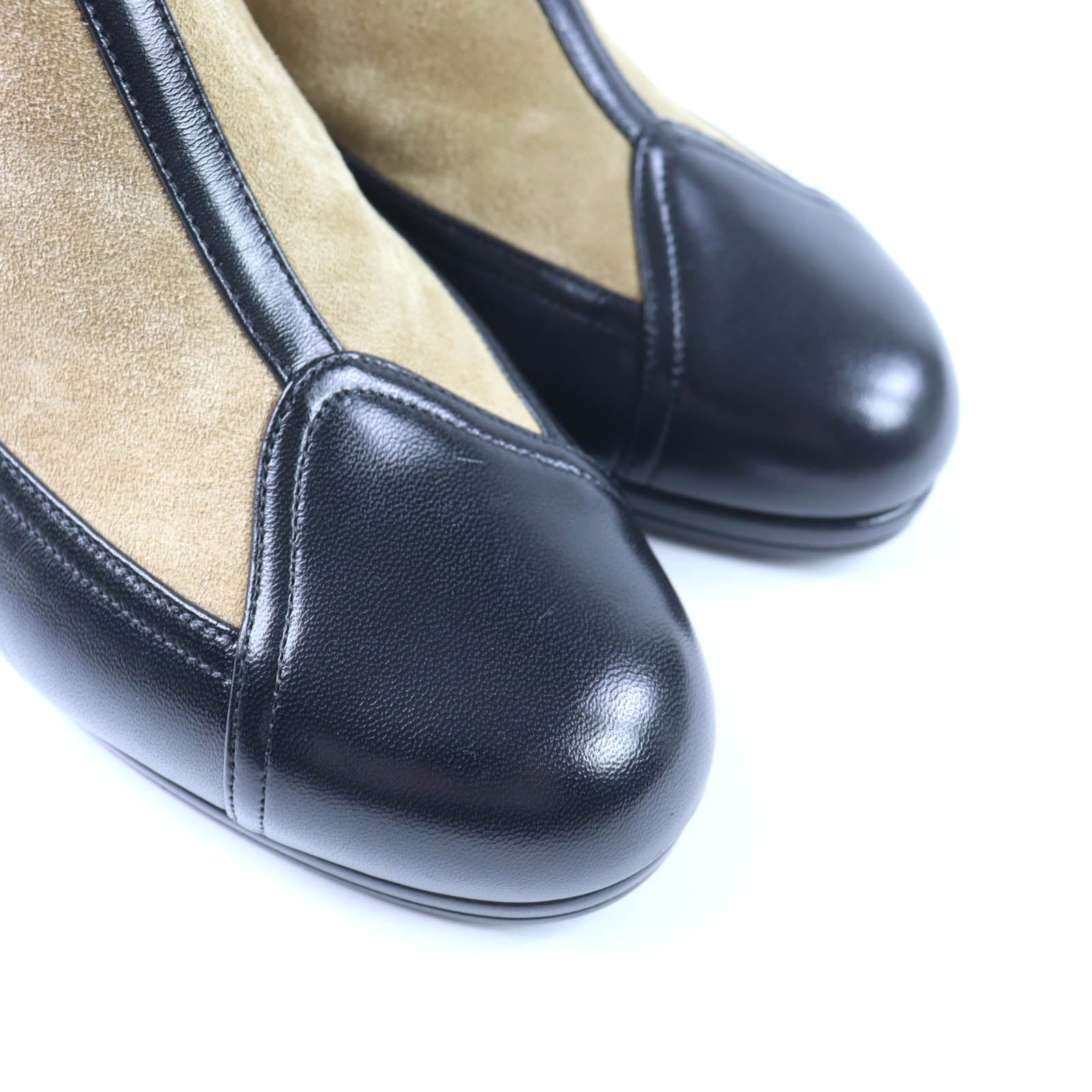 CHANEL ロングブーツ