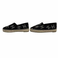 CHANEL スリッポン