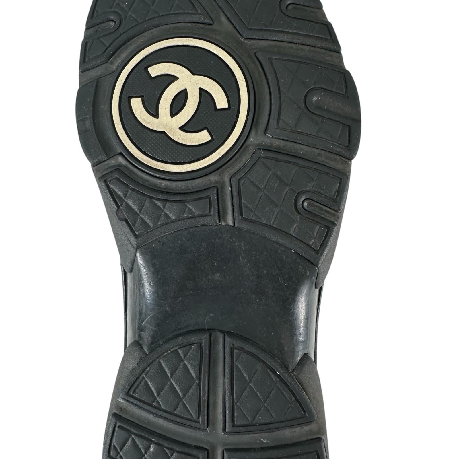 CHANEL ローカットスニーカー