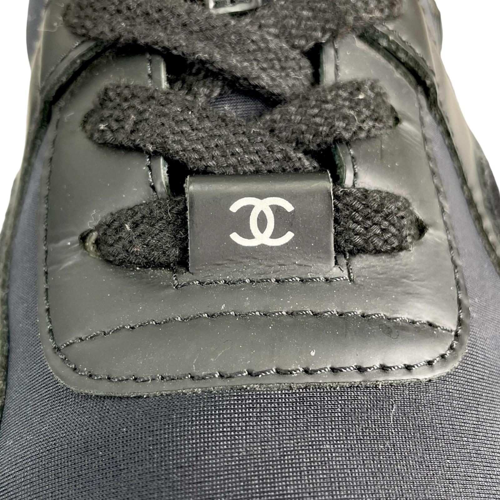 CHANEL ローカットスニーカー