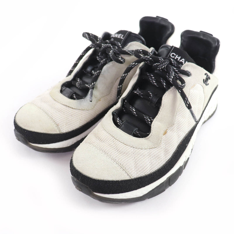 CHANEL スニーカー