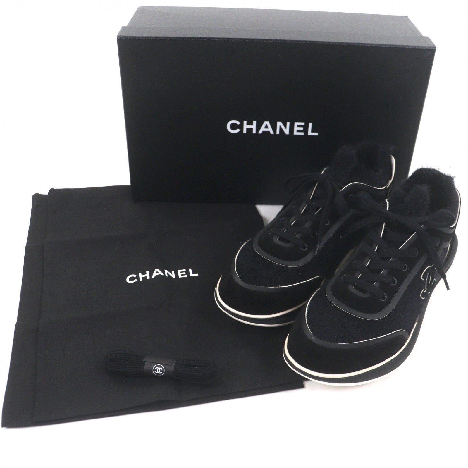 CHANEL スニーカー