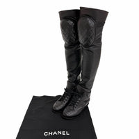 CHANEL ニーハイブーツ