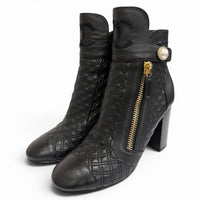 CHANEL アンクルブーツ