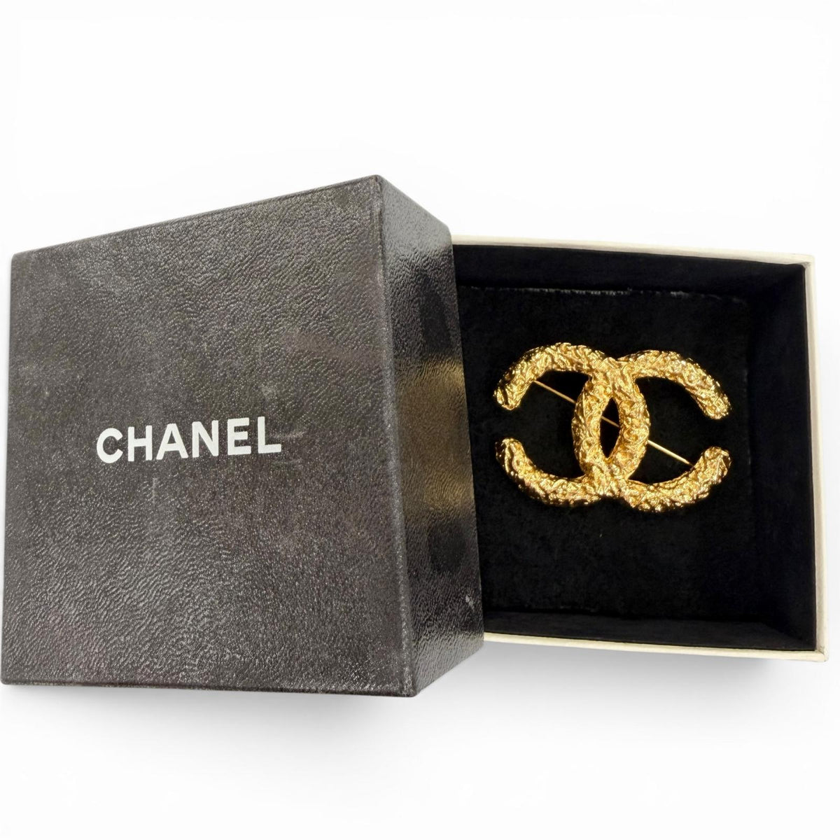 CHANEL ブローチ