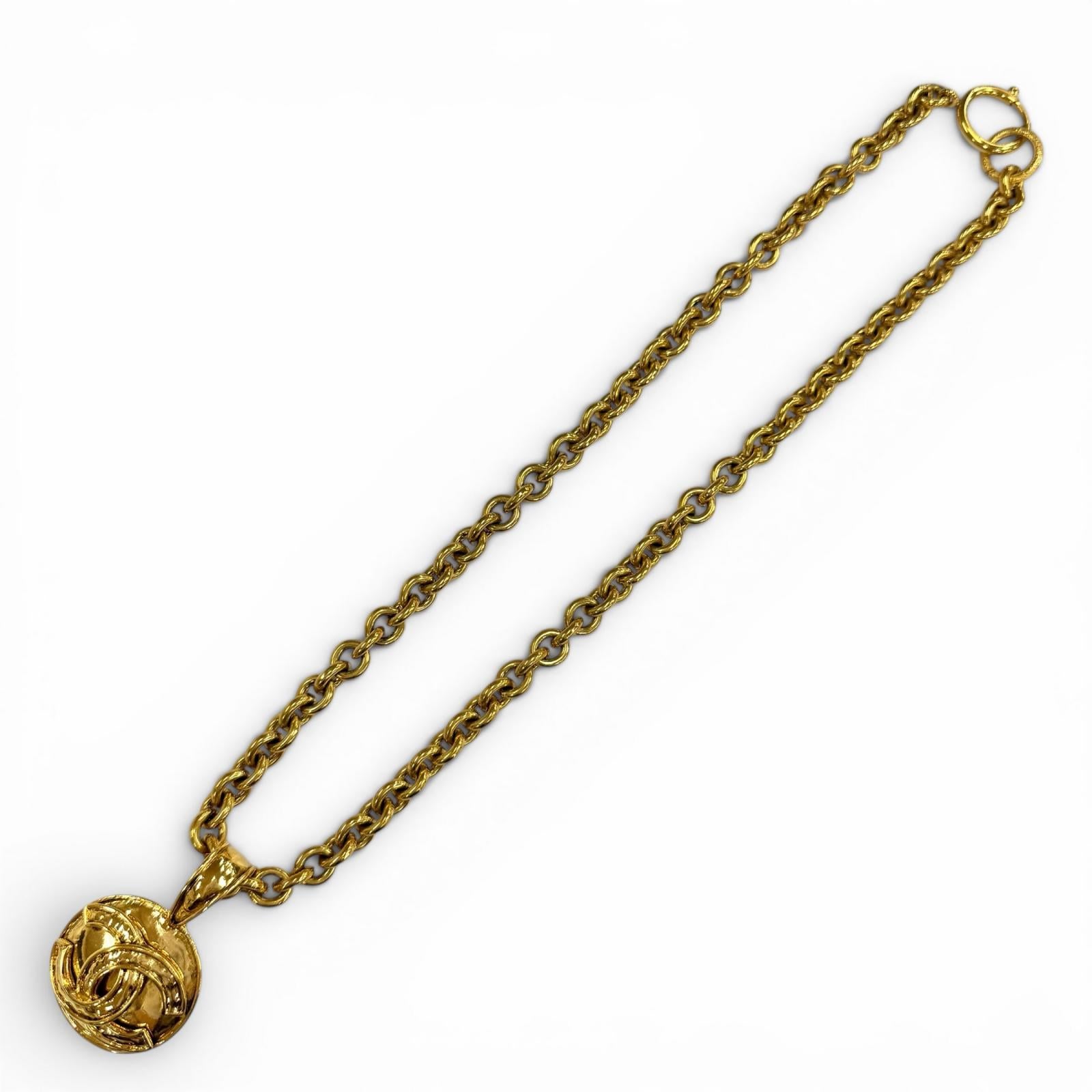 CHANEL gold CC logo chain women's accessory / シャネル レディース ゴールド CCロゴ チェーン アクセサリー