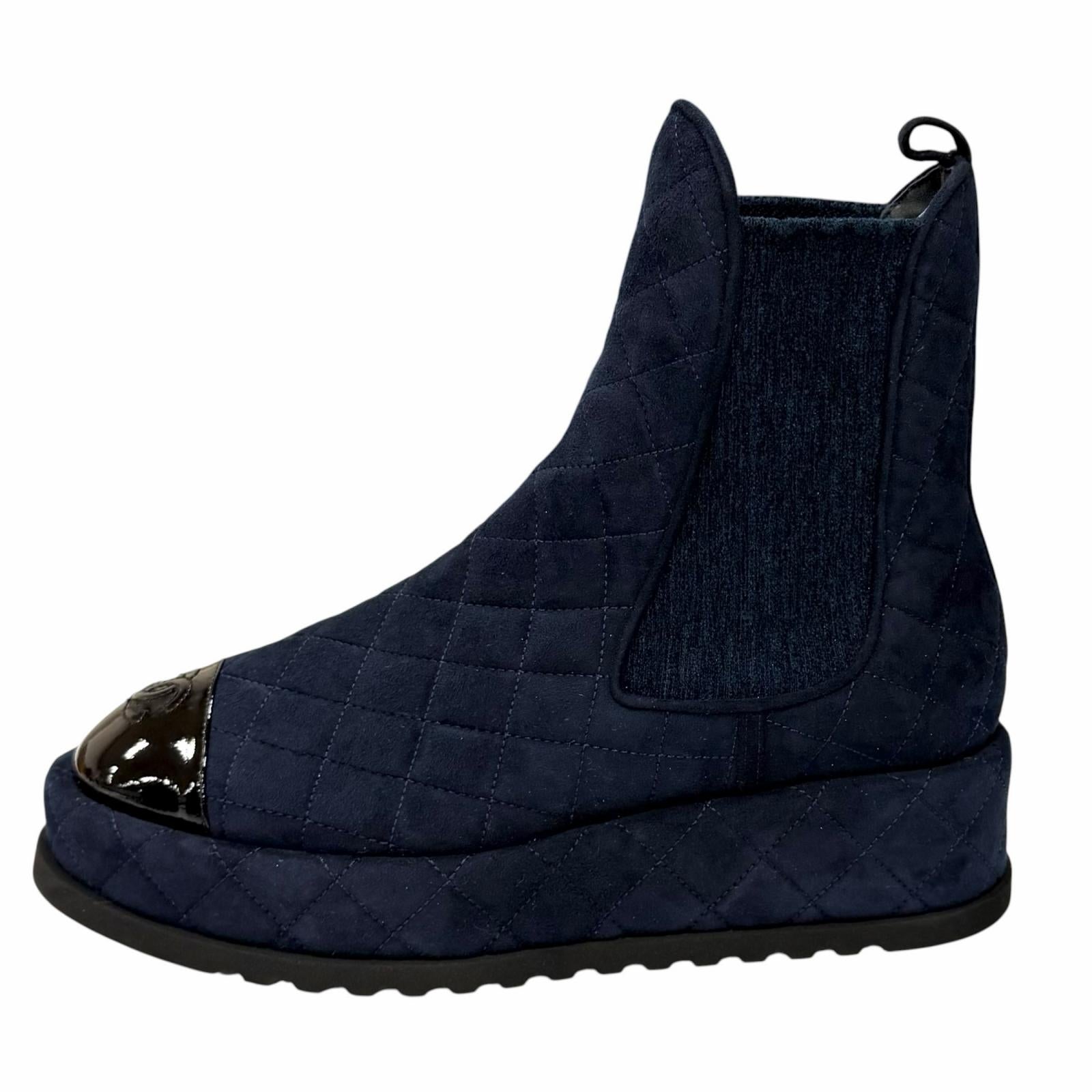 CHANEL ショートブーツ