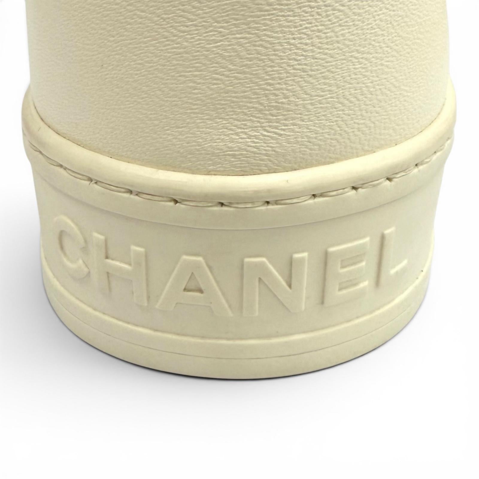 CHANEL スニーカー