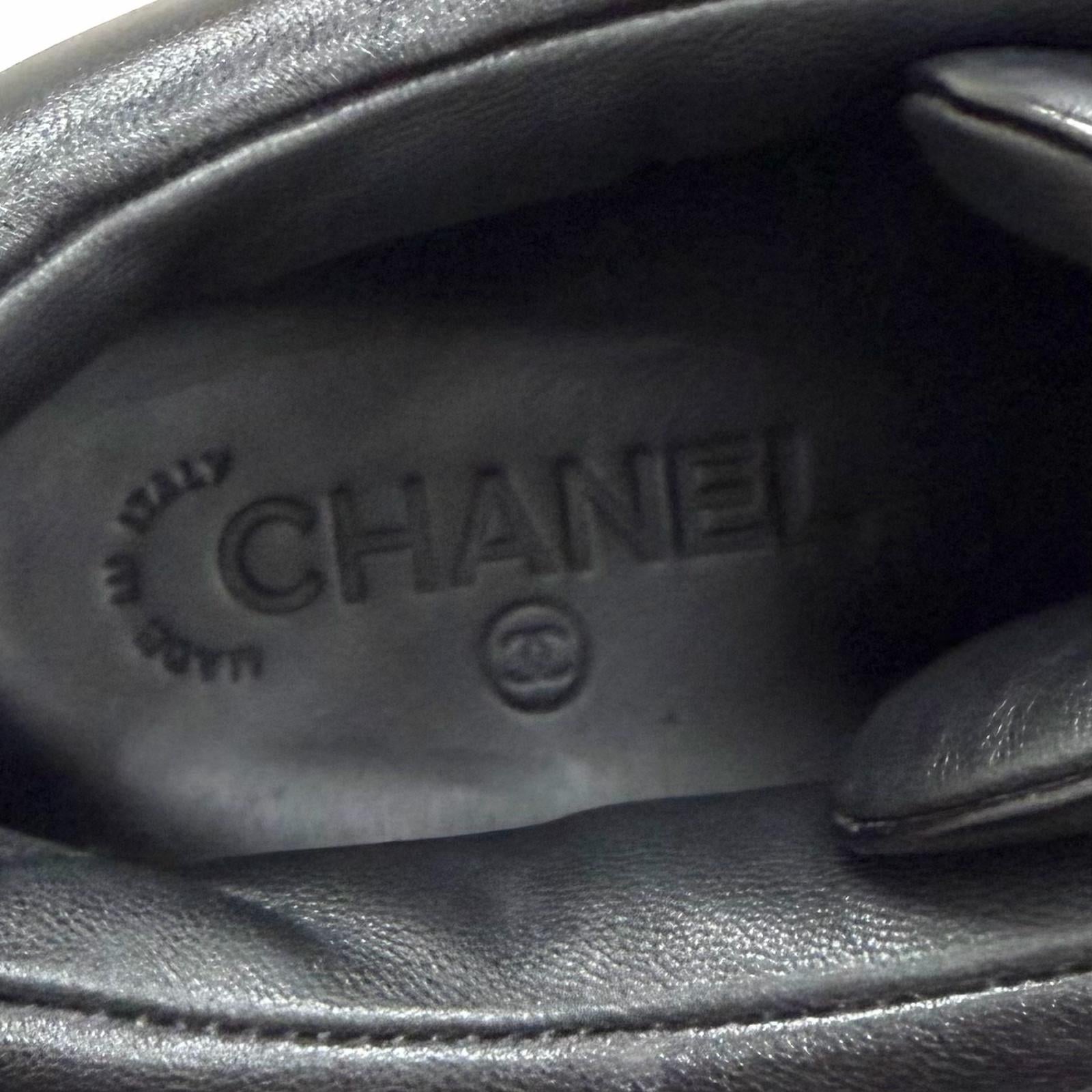 CHANEL スニーカー