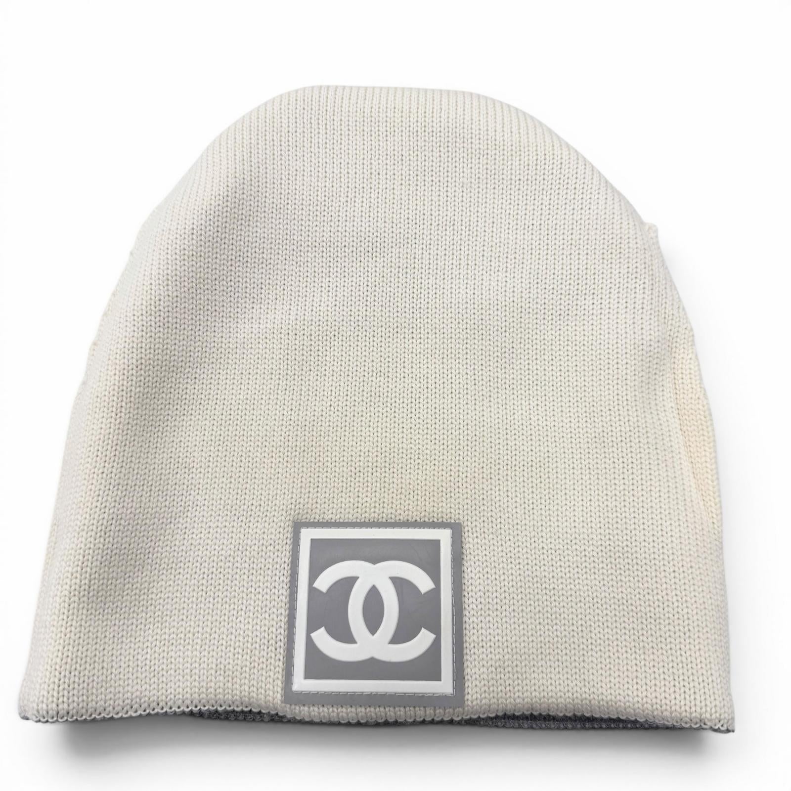 CHANEL grey knit CC logo women's accessory / シャネル レディース グレー ニット CCロゴ アクセサリー