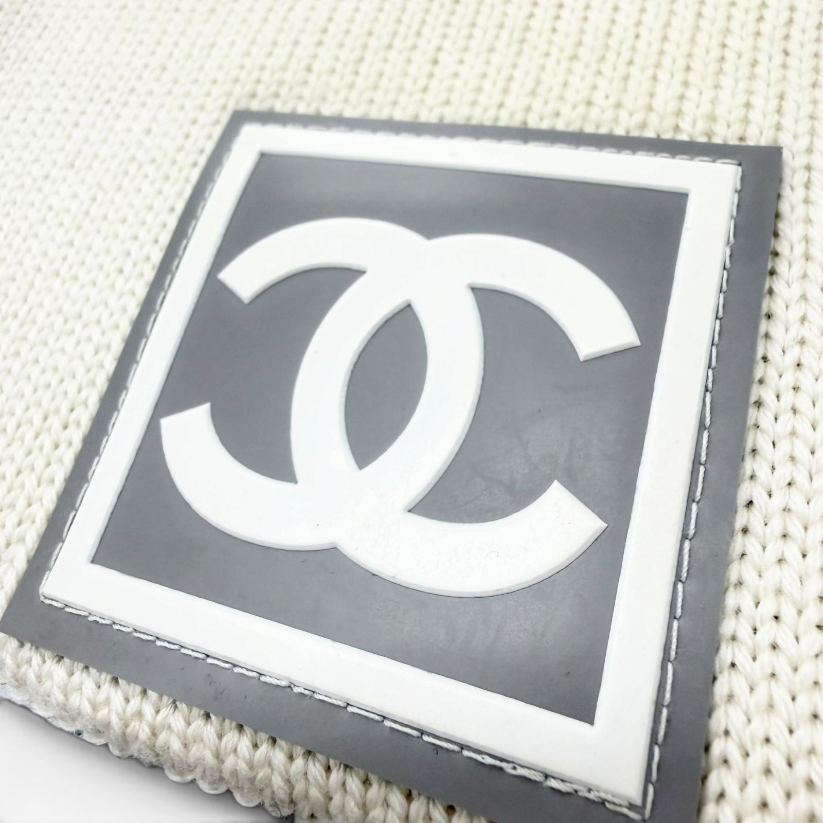 CHANEL grey knit CC logo women's accessory / シャネル レディース グレー ニット CCロゴ アクセサリー