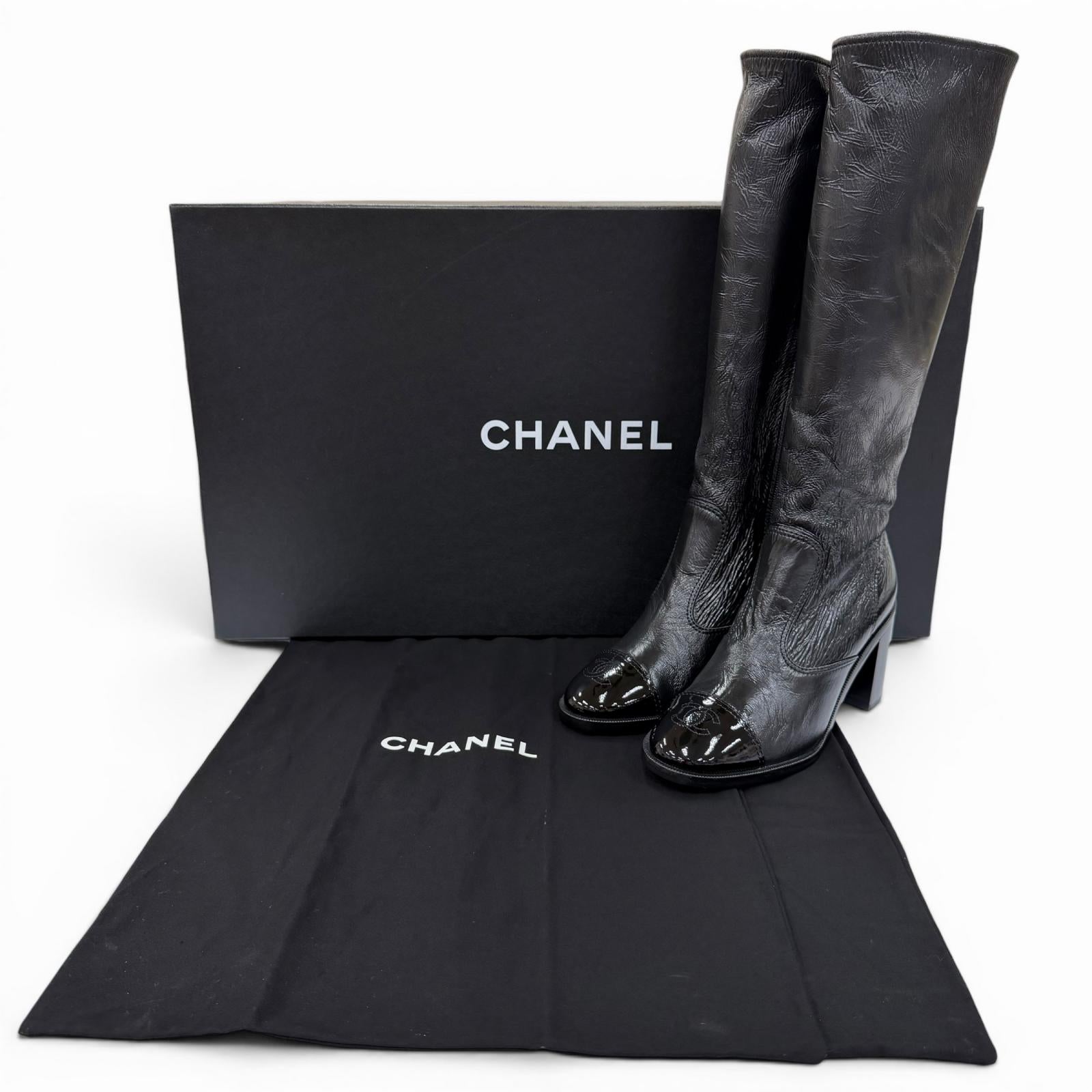 CHANEL ロングブーツ