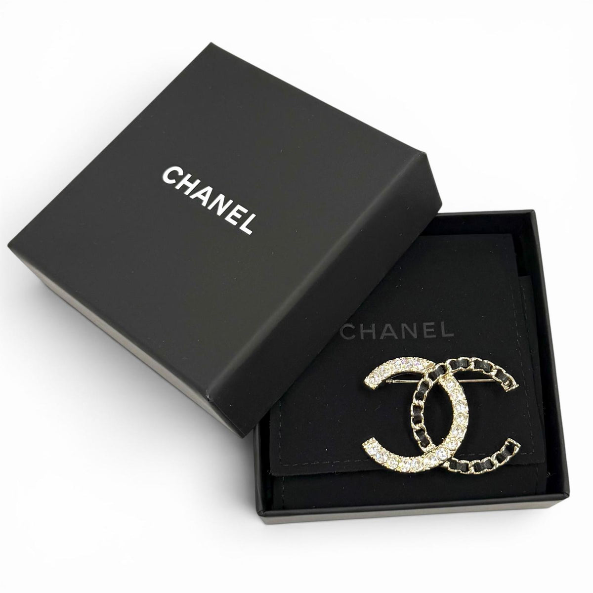 CHANEL ブローチ