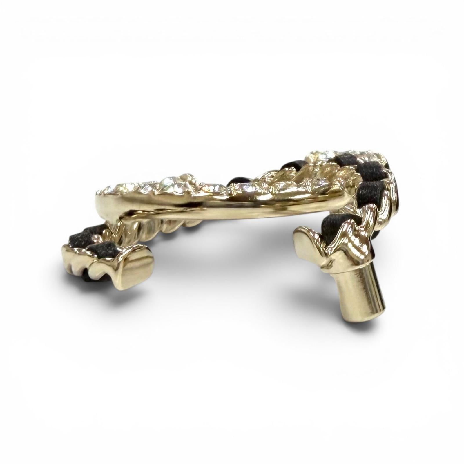 CHANEL ブローチ