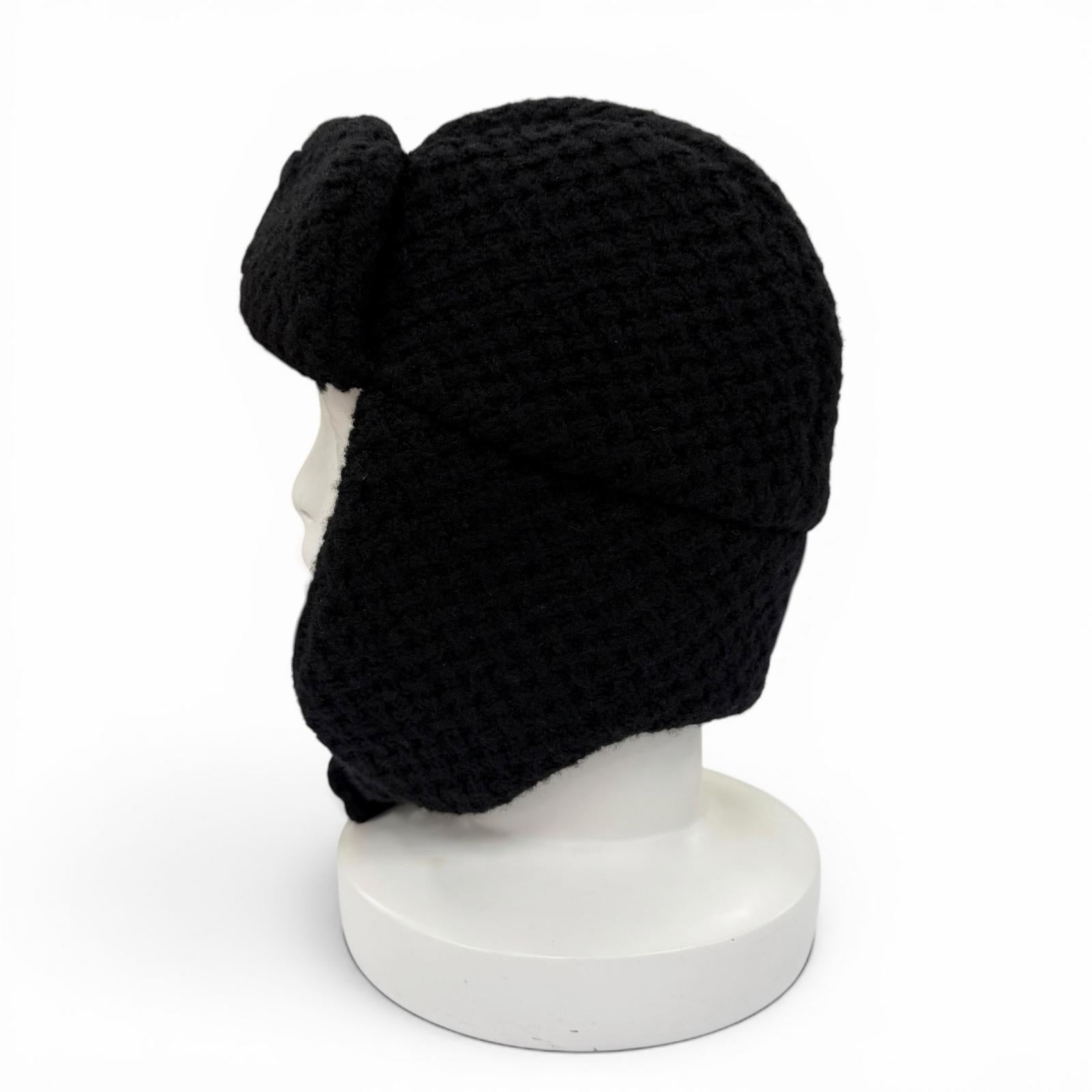 CHANEL black knit CC logo women's item / シャネル レディース ブラック ニット CCロゴ 商品