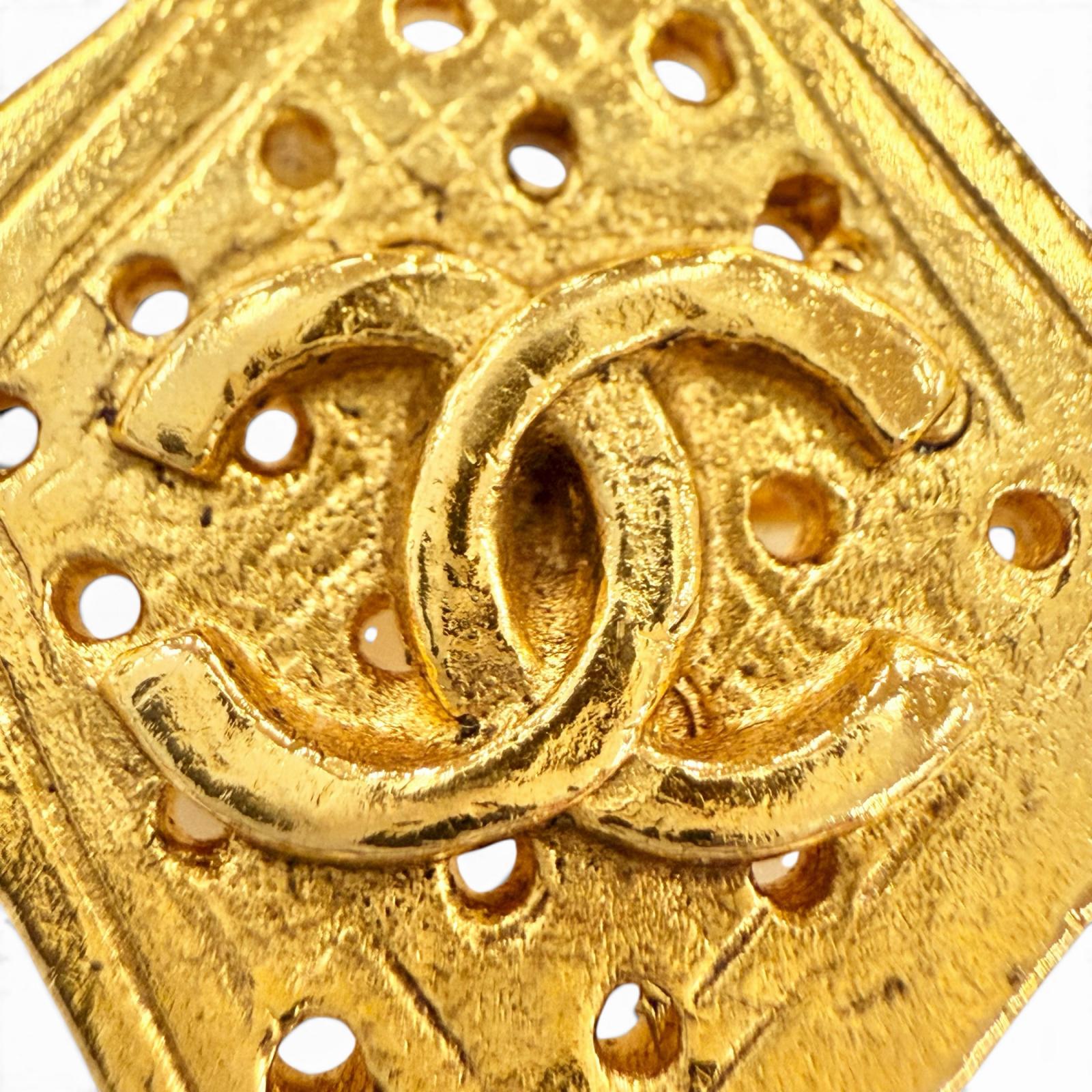 CHANEL ブローチ