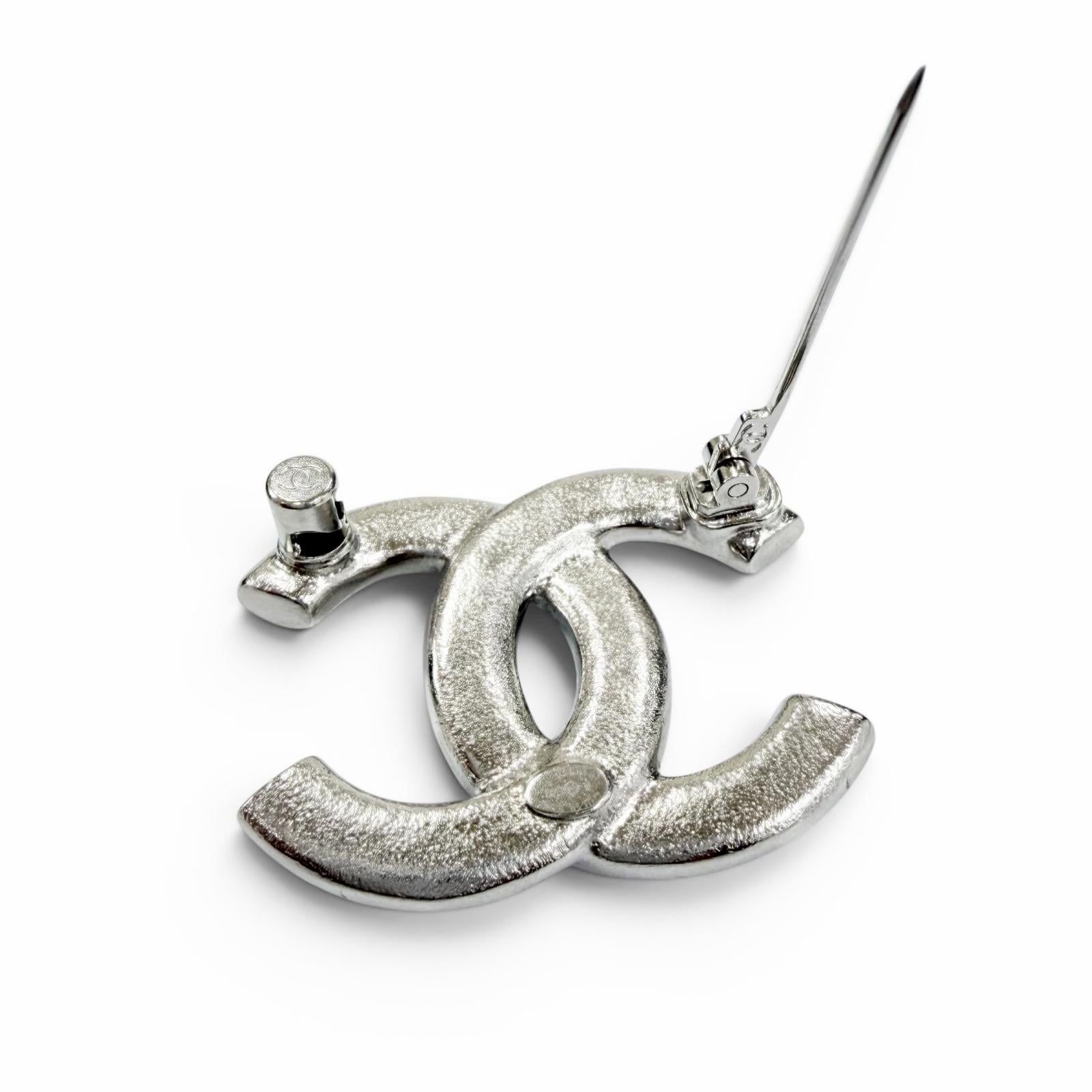 CHANEL ブローチ