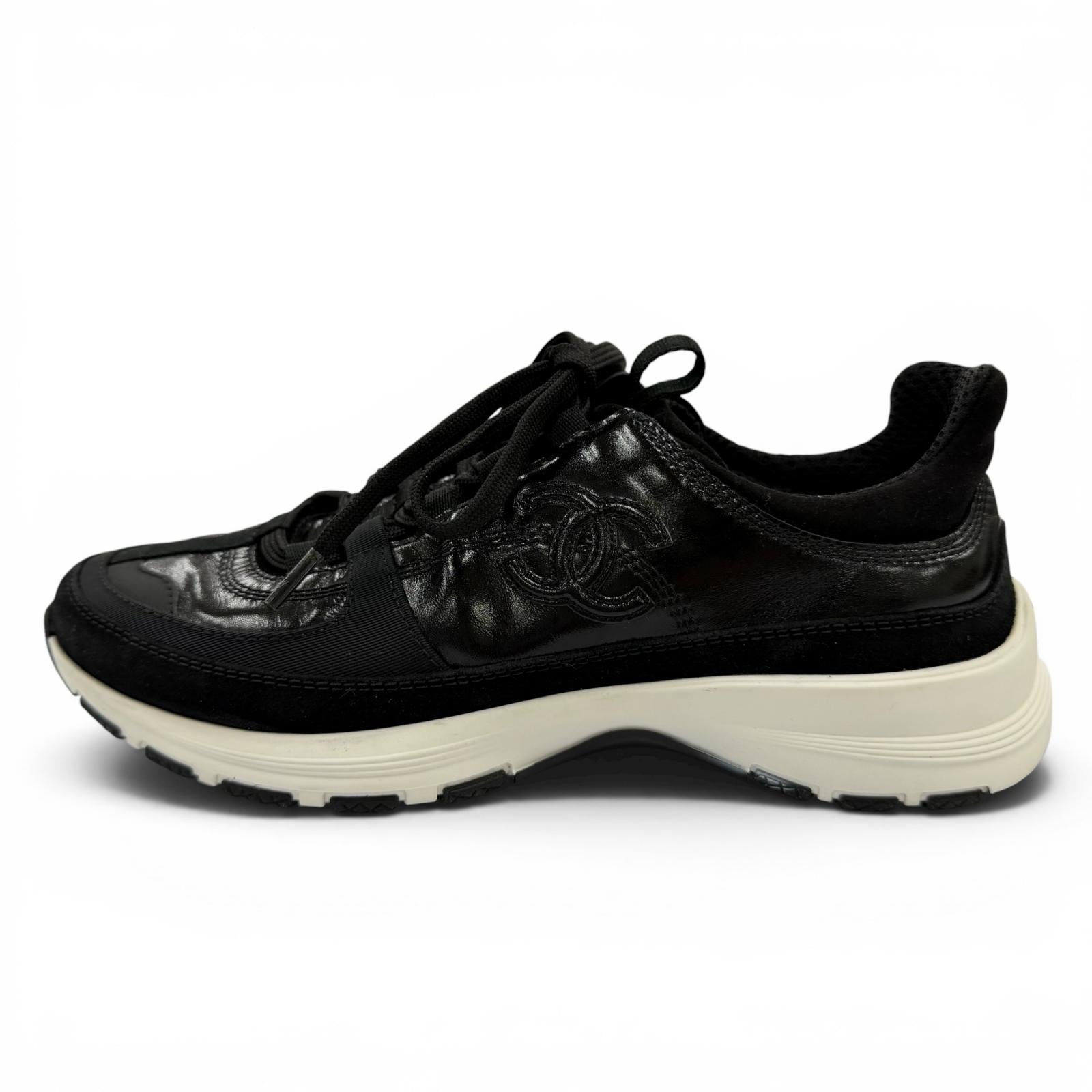 CHANEL Black Low cut sneakers Women COCO Mark Lace-up 05