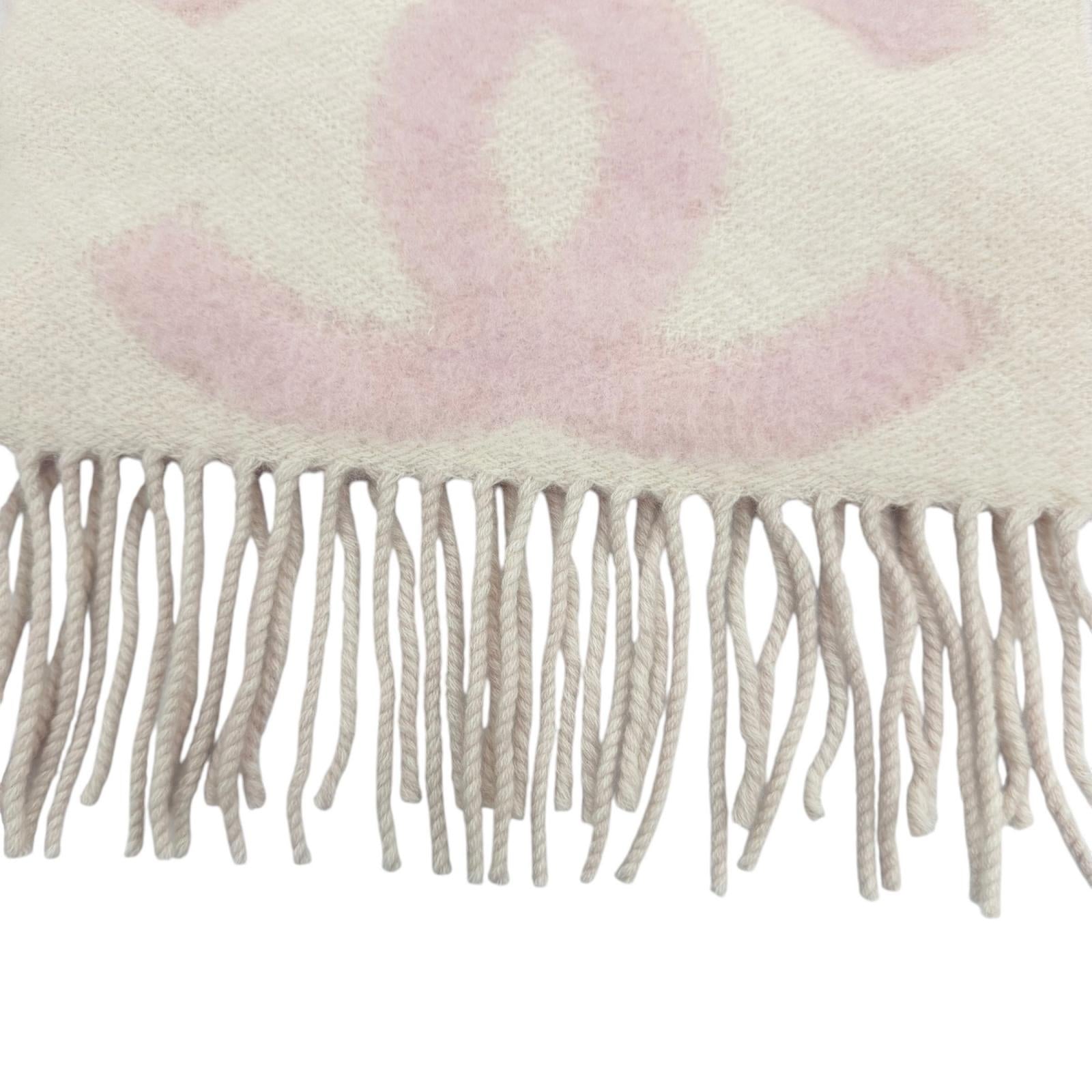 CHANEL Pink Women COCO Mark Logo Design Fringe 07